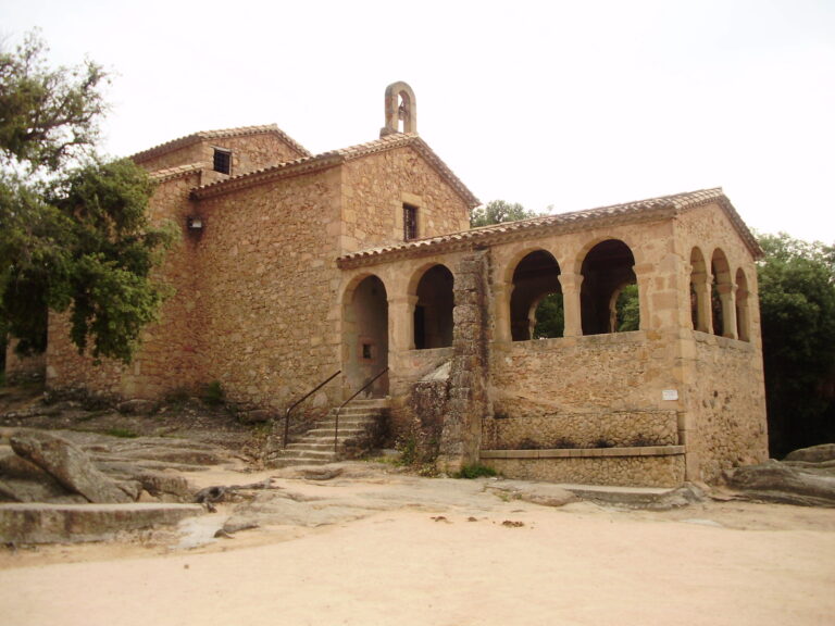 Enselva't. Ruta a l'Ermita de Farners. Santa Coloma de Farners.