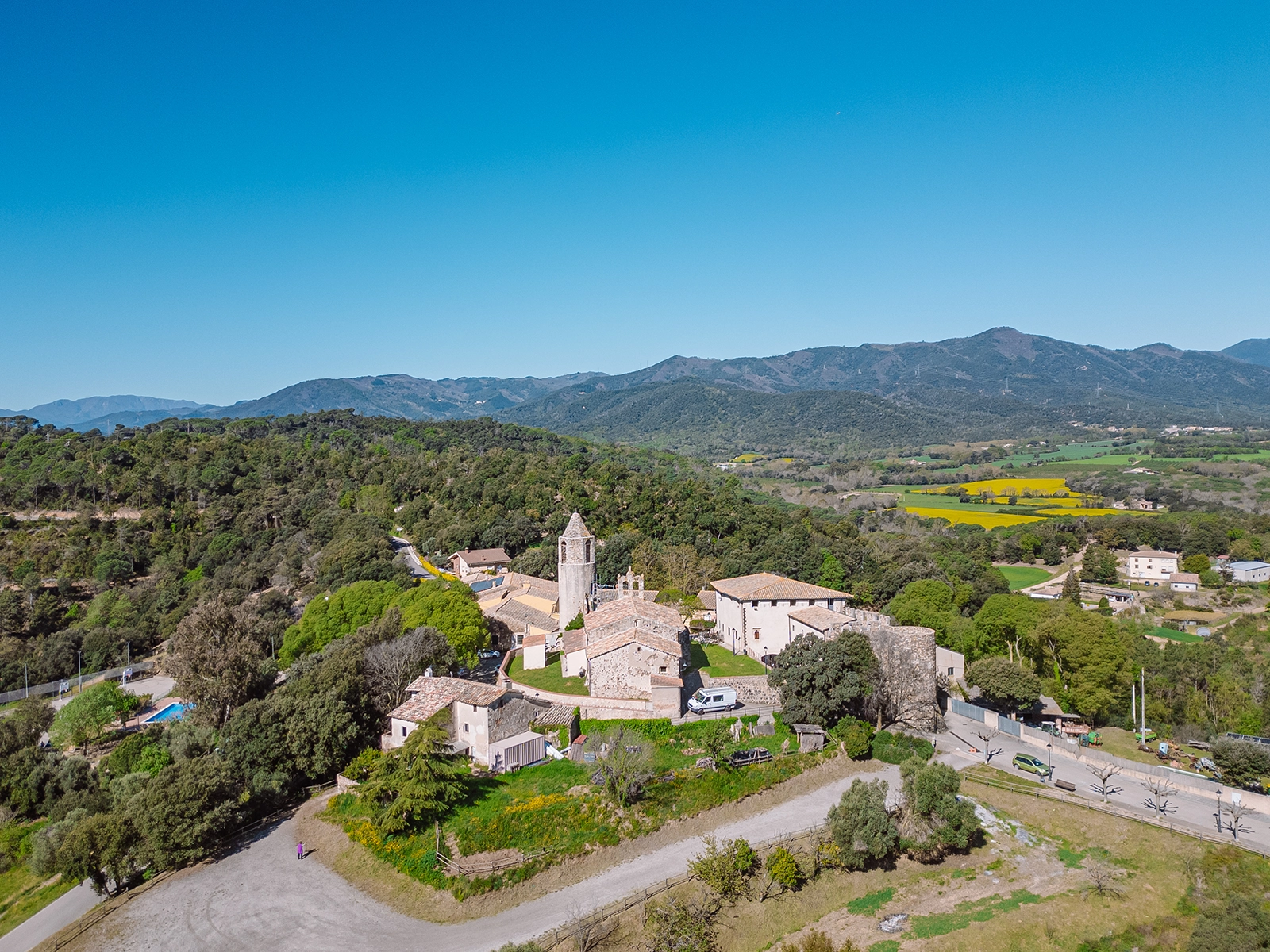 Enselva't. Panoràmica amb drone (Brunyola)