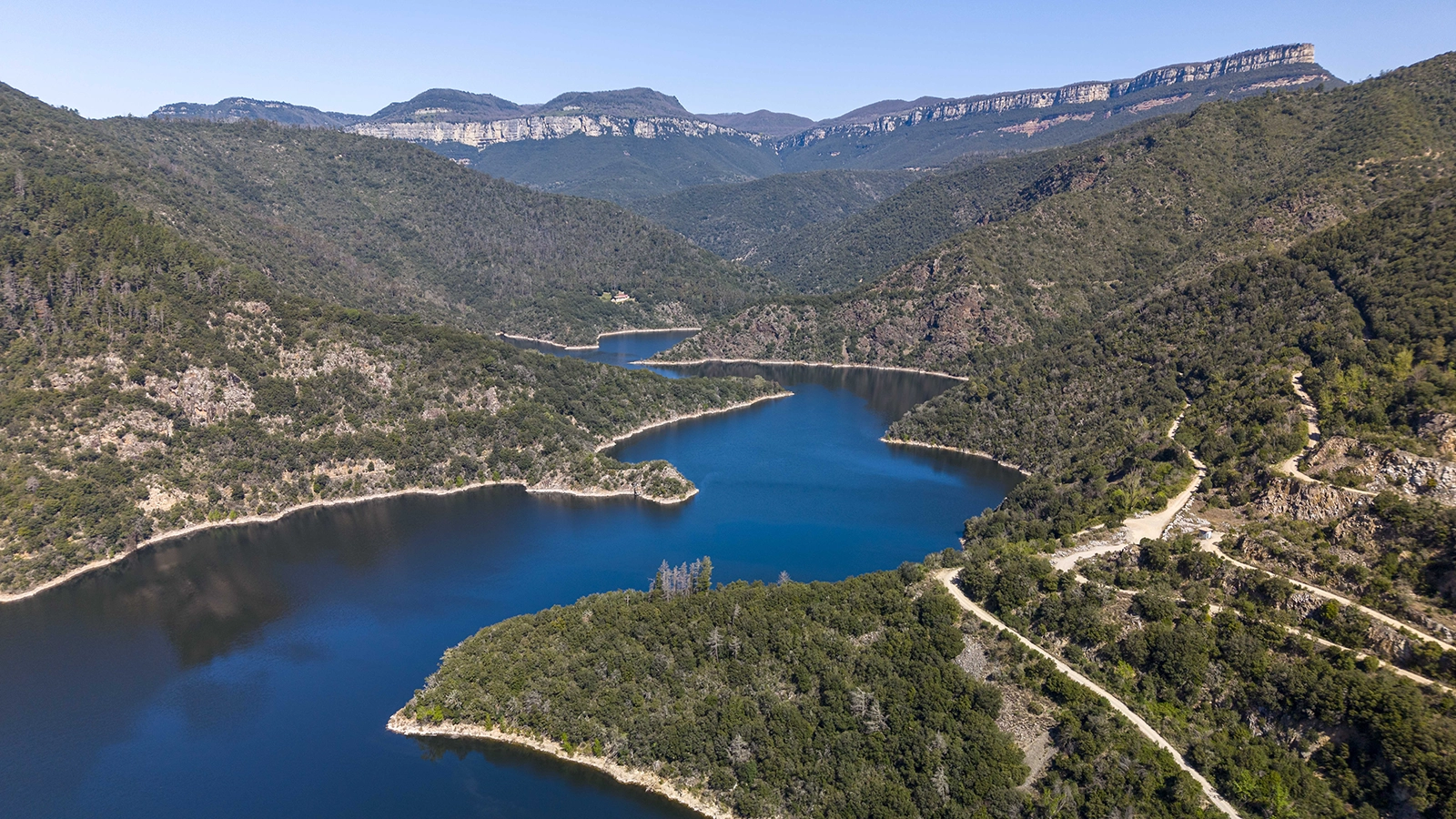 Enselva't. Embassament (Susqueda)
