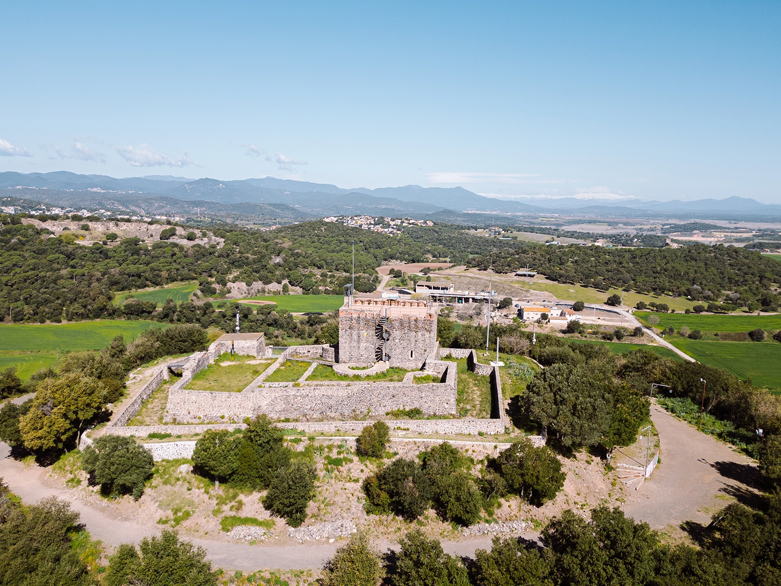Enselva't. Castell de Torcafelló. (Maçanet de la Selva)
