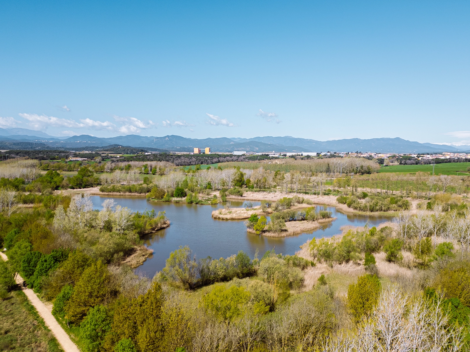 Enselva't. Estany de Sils.
