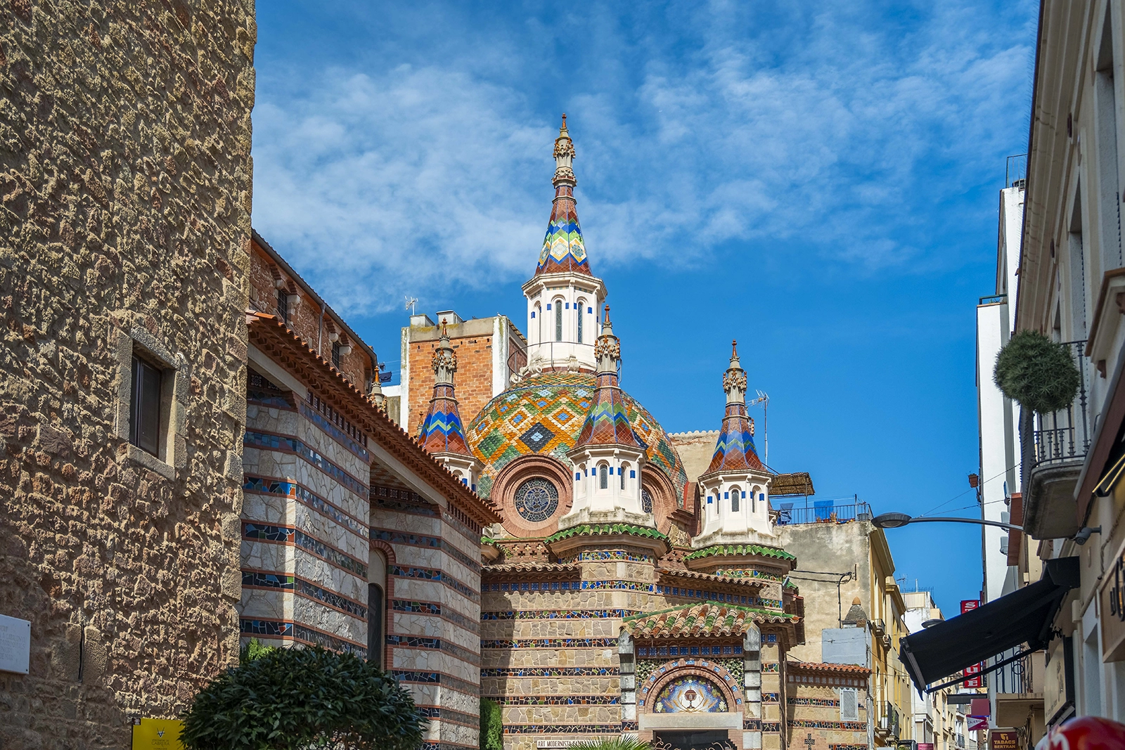 Enselva't. Església de Sant Romà de Lloret de Mar.