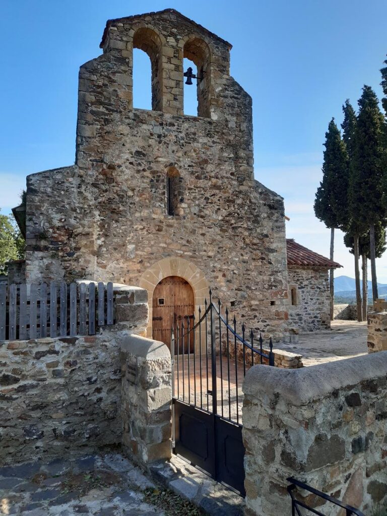 Enselva't. Ruta de les ermites. Anglès.
