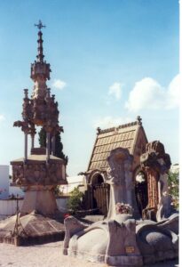 Cimetière moderniste