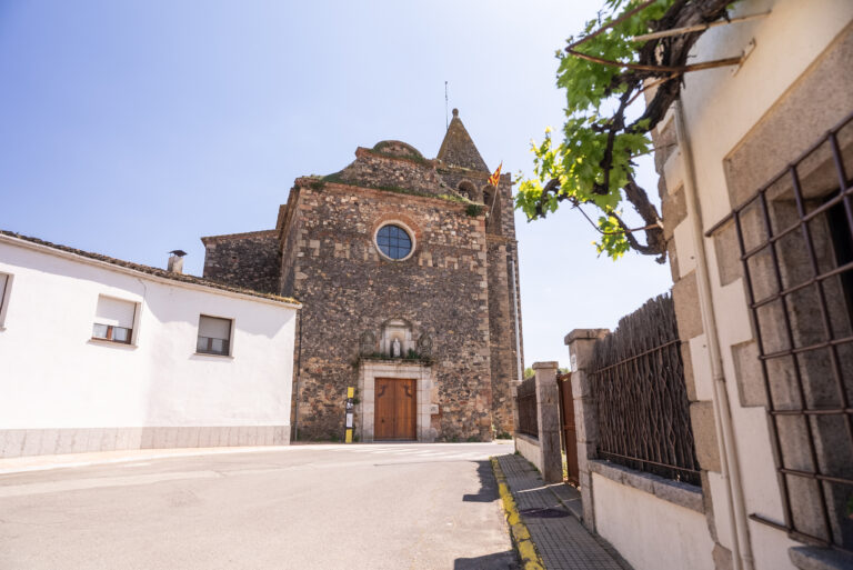 Enselva't. Foto de David Rueda. Església de Sant Ponç.