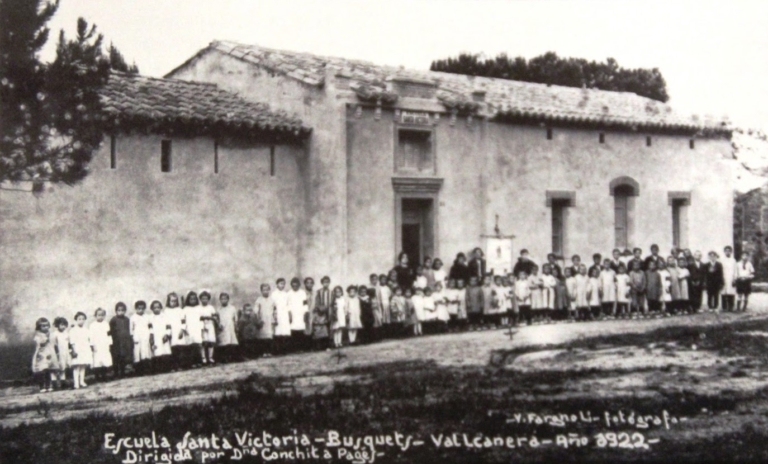 Fargnoli (AIAS). Escola Sta. Victòria (Sils)