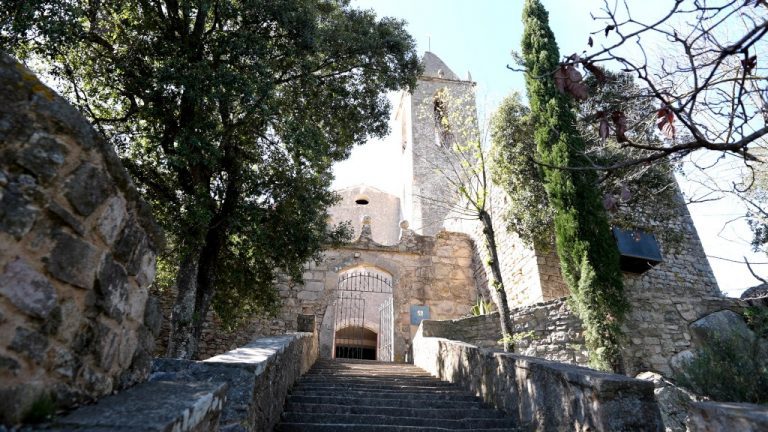 Santuario y castillo de Argimon