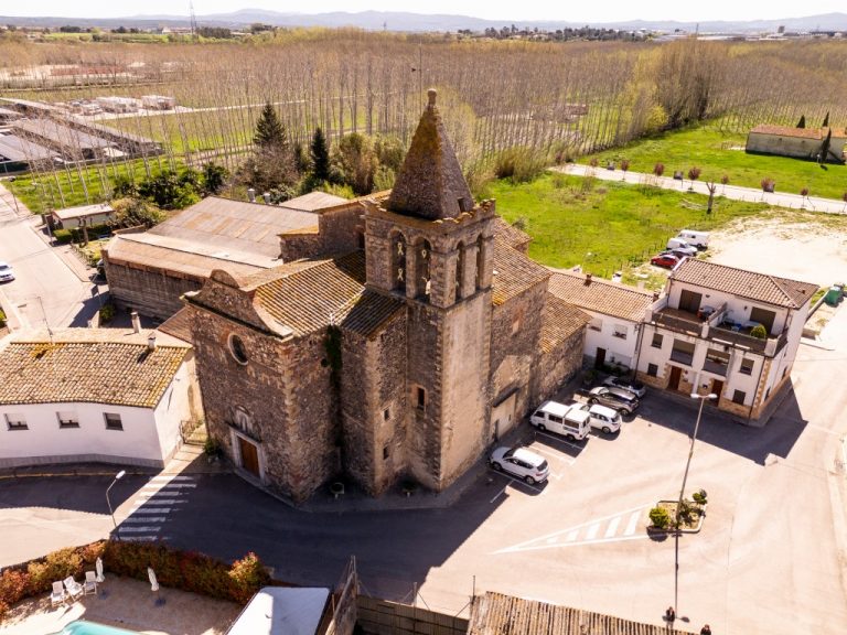 Iglesia de Sant Martí de Riudarenes