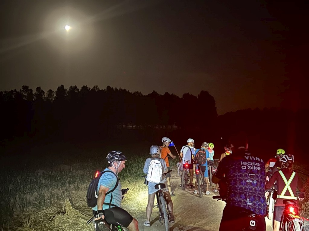 Foto: Vadebici. Pedalada nocturna.