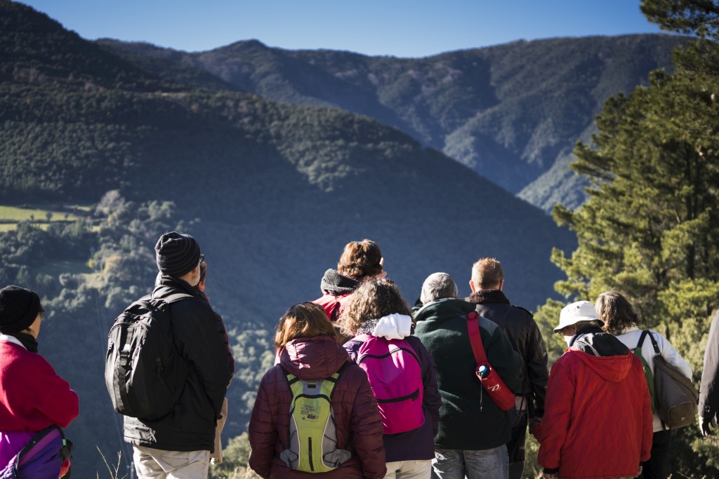 Foto: Xarxa de Parcs de la Diputació de Barcelona. Grup guiat al Parc Natural del Montseny.